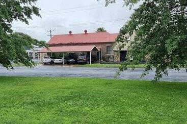 Hotel Charlesworth On The Park