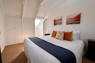 Hotel Charlesworth On The Park