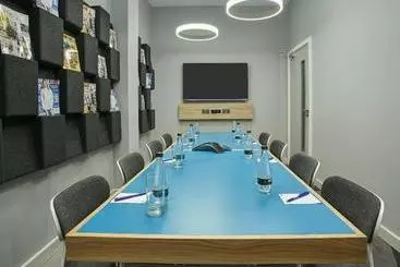 ホテル Holiday Inn Express Ajaccio, An Ihg