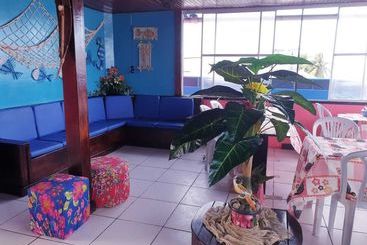 Hostel E Pousada Vila Tropical