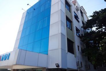 Hotel Flora Inn, Nagpur