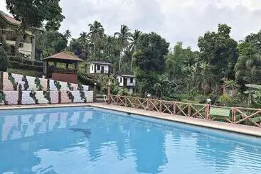 Hotel Mt. Maculot View Resort