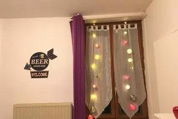 Hotelli L Auberge Du Lion D Or