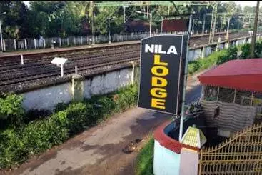 Hotel Nila Lodge
