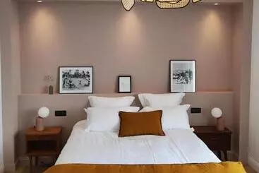 アパートホテル Appart Hôtel & Spa La Villa Du Port