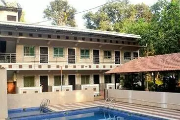 Hotel Patel Cottage Beach Road Alibag
