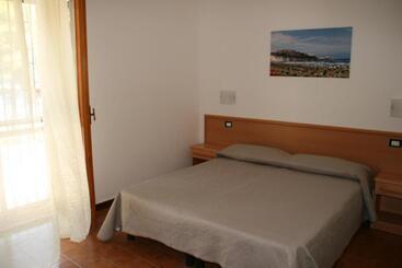 מלון דירות Residence Carabella