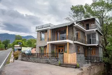 Pension Ilaka Homes