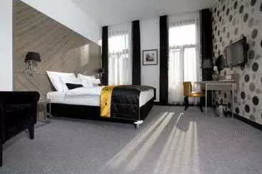 בית מלון כפרי Alta Moda Fashion