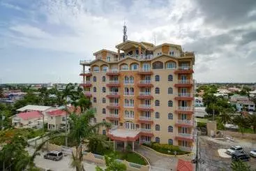 فندق Renaissance Tower