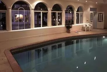 Hotel Royal Woods Resort