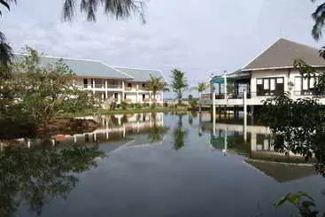 هتل Tam Giang Resort & Spa