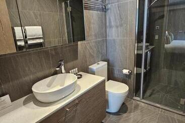 בית מלון כפרי Quest Queenstown Apartments Remarkables Park