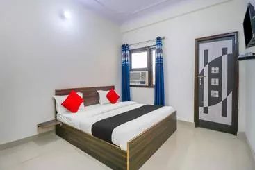 Hotel Collection O 76451 Da Urban S & Restaurant