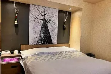 Hotel Opus  Adult Only