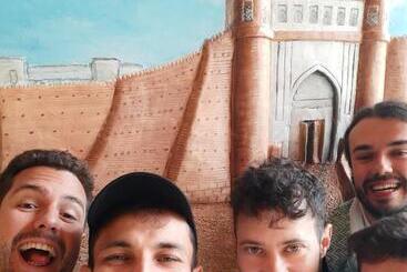 פנסיון Dilnura Guest House