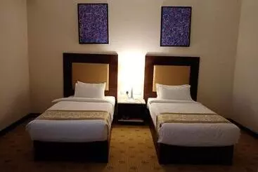 Hotelli Khabti Grand