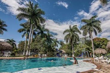 فندق Campestre El Fuerte