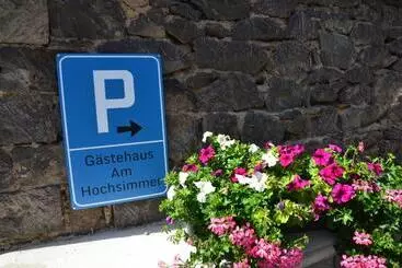 Aamiaismajoitus (B&B) Gästehaus Am Hochsimmer