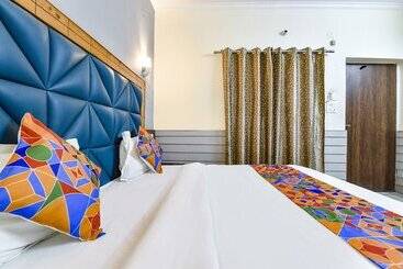 Fabhotel Kk Residency