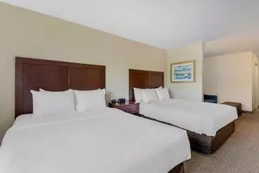 فندق Comfort Suites Lake Geneva East