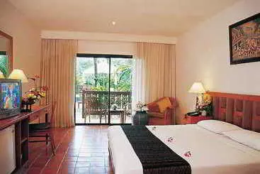 Hotel Salathai Resort