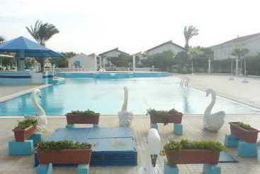 Long Beach Hotel & Villas