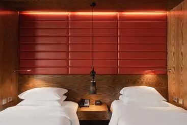 Отель Hilton The Hague