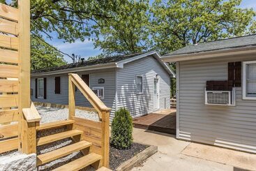 کلبه Lighthouse 55b