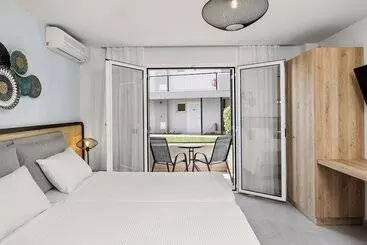 Hotel White Olive Marine Aquapark   All Inclusive