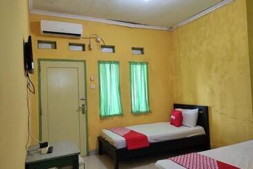 Hotel Oyo 90333 Wisma Tenang Jaya Syariah
