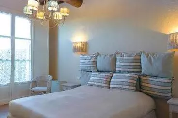 Отель Resort Casale Le Torri