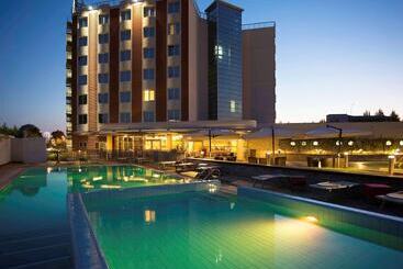 Novotel Salerno Est Arechi