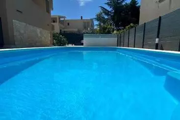 آپارتمانهای توریستها Borik Hills