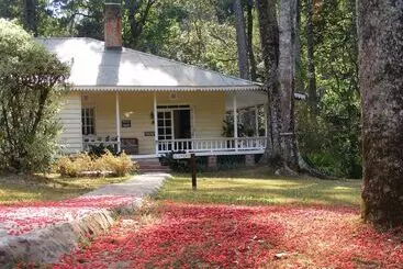 پانسیون Rondo Retreat Centre