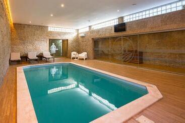 Отель Quinta De Cabanas Douro Country House