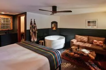 Hotelli Highlands Resort   Adults Only