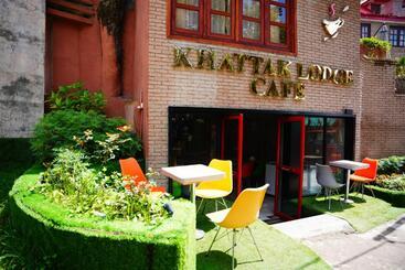 هتل Khattak Lodge Murree