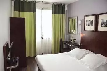 호텔 Hôtel Du Centre Annemasse