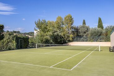 בית מלון כפרי Le Club Mougins