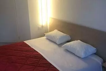 Отель Premiere Classe Saint Malo St Jouan Des Guerets