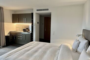 هتل Avidonapartments