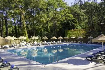 בית מלון כפרי Marmaris Bay Resort   Adults Only