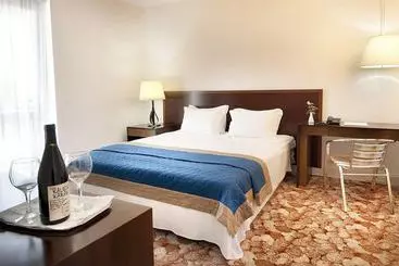 ホテル The Pendik Residence