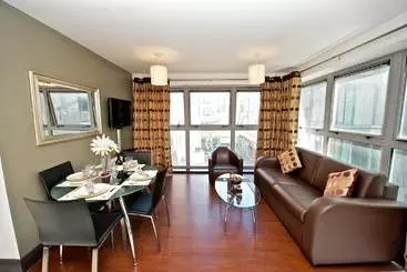 Apartamento Staycity Aparts Millennium Walk