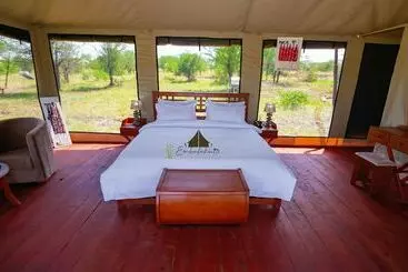 Hotelli Embalakai Authentic Camp