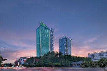 Hotel Holiday Inn Qinhuangdao Haigang