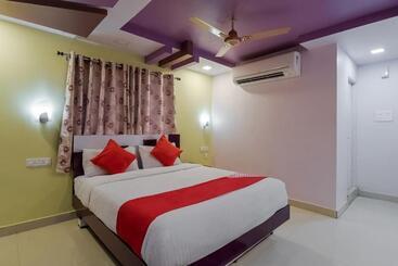 هتل Oyo 9930  Avs Residency