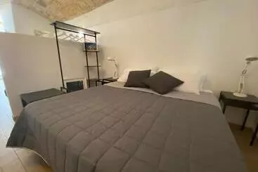پانسیون Bari Landlord 31  Old Town Apartments With Self Check In