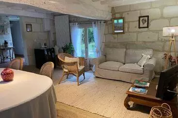 Aamiaismajoitus (B&B) Chambres D Hôtes Avec Piscine Et Spa La Folière Saumur